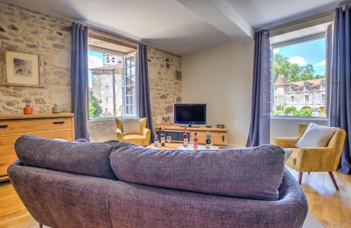 Saint-Jean-de-Cole Apartamento | Gite Authentique, Village Classé