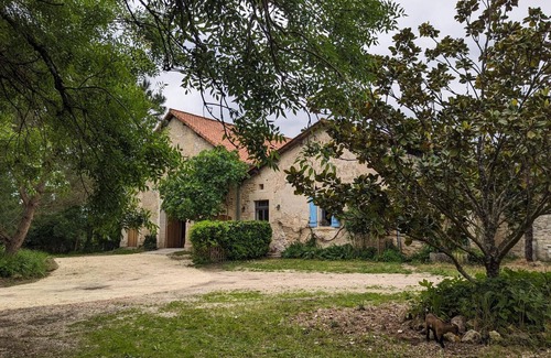 Bazac Cabaña | Gite Bazac, 6 bedrooms, 11 persons