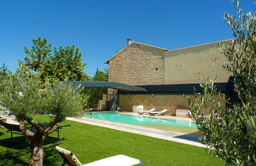 L'Isle-sur-la-Sorgue Cabaña | Gite bord de Sorgue - 4 personas - Piscina cubierta climatizada - 2 terrazas
