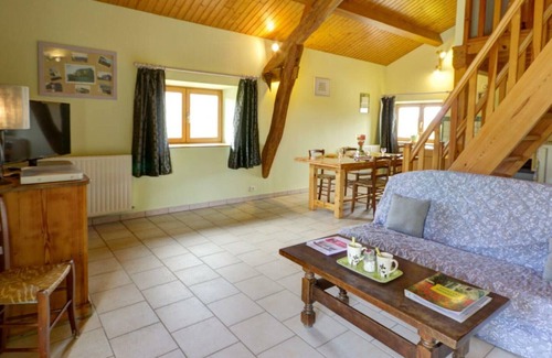 Vals d'Aix et Isable Casa | Casa rural Bully (Loire), 1 dormitorio, 4 personas