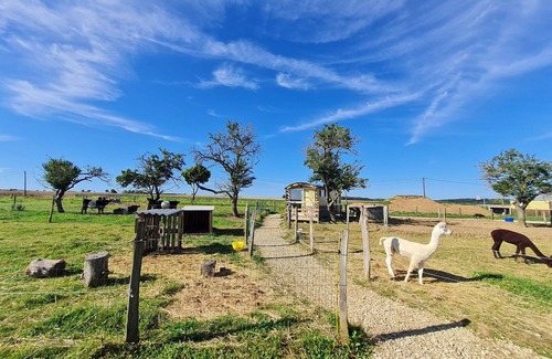 Burthecourt-aux-Chenes Cabaña | Gite Burthecourt-aux-Chênes, 1 bedroom, 4 persons