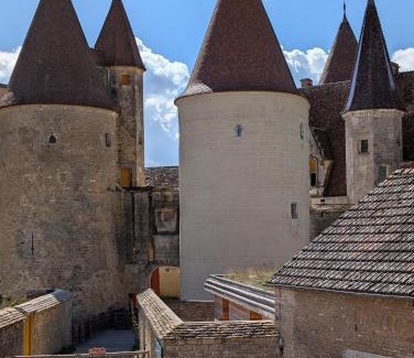 Chateauneuf Casa | Gite, chambre d hôte L échoppe est belle