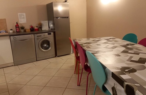 Cholet Cabaña | Gîte 'Chez Gwen Et Flo' con terraza compartida, jardín compartido y Wi-Fi