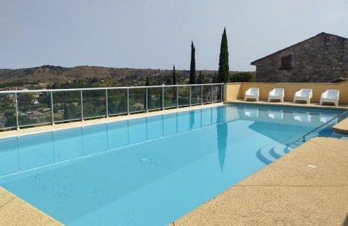Joyeuse Casa | gite dans une maison en rez-de-chaussée avec piscine