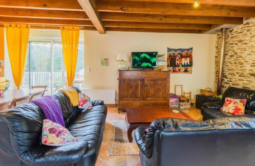 Saint-Jory-de-Chalais Casa | Gite de charme, idéal pour 4