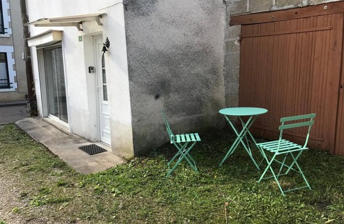 Sery Casa | Gite de l'écluse near voie verte and Vézelay