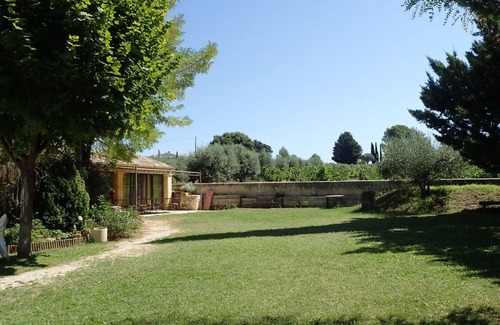 Cadenet Casa | Gite de l'Orangerie a 3 km de Lourmarin (Luberon) hasta 15 personas