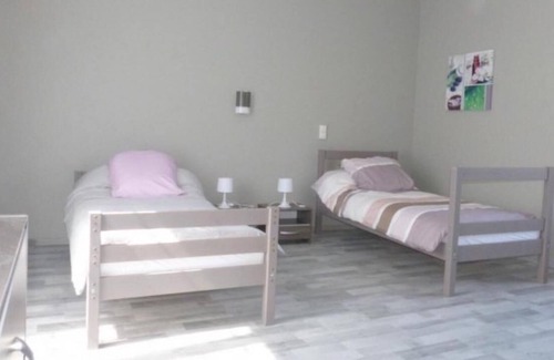 Saint-Jean-de-Thouars Apartamento | Hermosa casa de campo con piscina