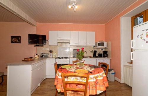 Sauviat Casa | gite de Sauviat 25 chemin du grand Pacher le bourg de Sauviat 63120