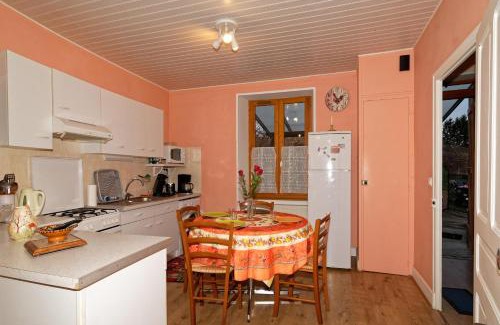 Sauviat Casa | gite de Sauviat 25 chemin du grand Pacher le bourg de Sauviat 63120