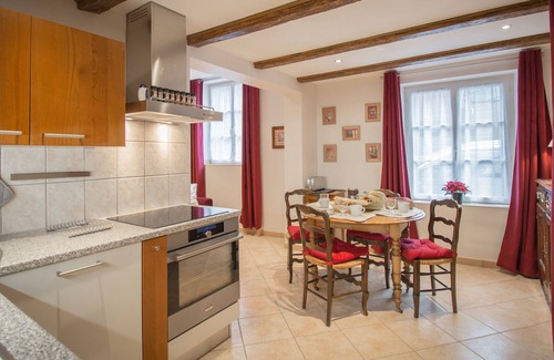 Krutenau Apartamento | Apartamento-Ciudad-Baño con ducha-Vista al patio