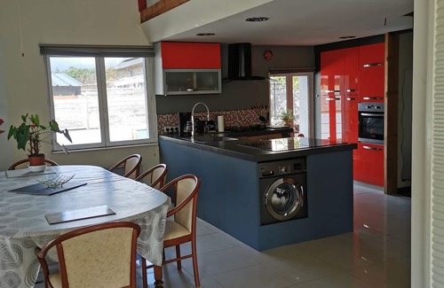 Saint-Pever Casa | GITE des GRANDS CHENES, Mar y campo