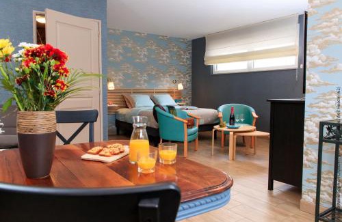 Vieil-Hesdin Casa | gite du vieux saule 1 gite avec spa privatif pour 2 personnes 1 suite familiale sans spa