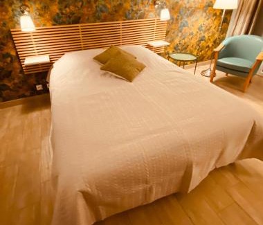 Vieil-Hesdin Casa | gite du vieux saule 1 gite avec spa privatif pour 2 personnes 1 suite familiale sans spa