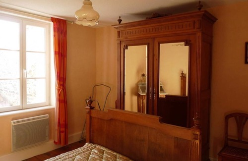 Ferrieres-sur-Sichon Cabaña | Gite Ferrières-sur-Sichon, 3 bedrooms, 6 persons
