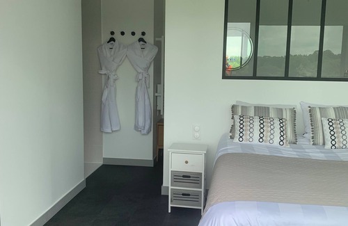 Touques Cabaña | Gîte for 2personnes with private terrace and jacuzzi deauville-Touques