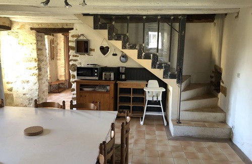 La Ferriere-en-Parthenay Cabaña | Alojamiento para grupos en una antigua granja de Poitevin con piscina.