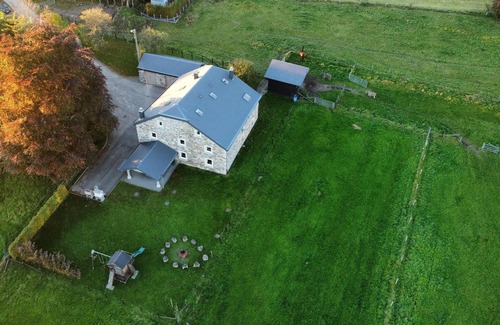 Petit-Thier Cabaña | Gite in Ardennes With Sauna and Rural Views