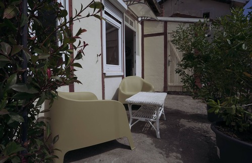 Luc-sur-Mer Casa | Gîte in Luc sur mer town center 150 m from the sea