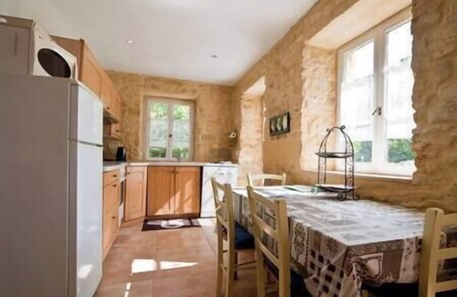 Sainte-Mondane Casa | Encantadora cabaña FENELON en una antigua granja de Périgourdine