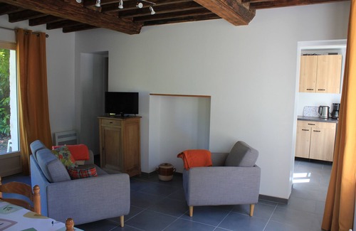 Rubercy Casa | Gite in the heart of the Marais du Bessin, 15 min from the D-Day beaches and Bayeux