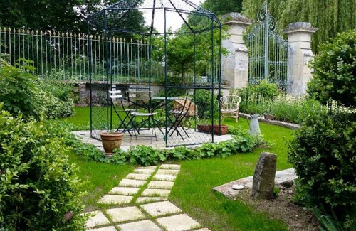 Nonant Casa | Casa rural "A la sombra del roble"