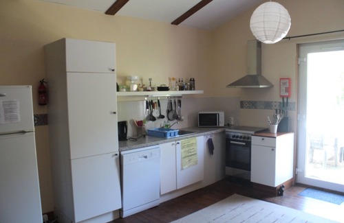 Saverdun Apartamento | Gîte Jardin - spacious gîte in the heart of nature with heated swimming pool
