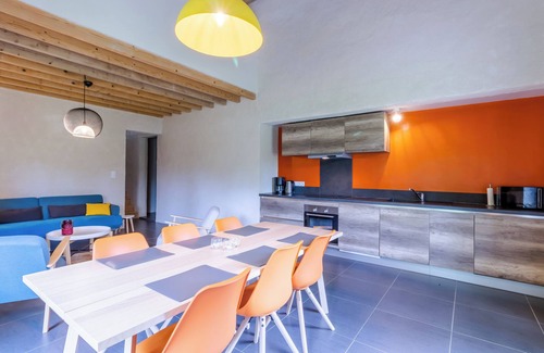Chassaignes Casa | 'Gîte L'Étable' con piscina compartida, terraza privada y Wi-Fi