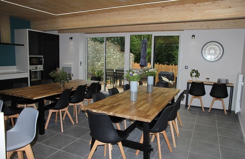 Cheille Casa | Gite l'Hermine, 15 pers, piscina cubierta climatizada, 1er piso PMR, jardín cerrado