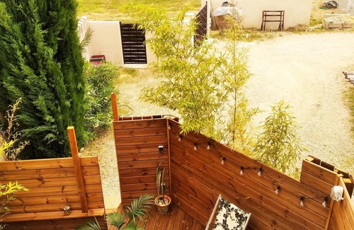 Pont-Saint-Esprit Casa | Gite "La Câlebelle" with Jacuzzi, wooden terrace near the Ardèche.