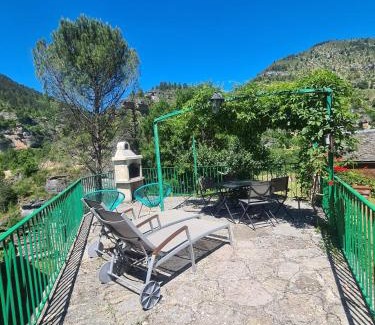 Saint-Chely-du-Tarn Casa | Gite la maison de Jules