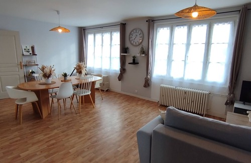 Sainte-Mere-Eglise Apartamento | Gîte "Le 101eme" in the heart of Dday