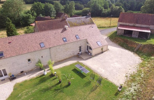 Le Cercueil Cabaña | Gite Le Cercueil, 4 bedrooms, 10 persons