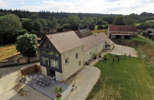 Le Cercueil Cabaña | Gite Le Cercueil, 6 bedrooms, 15 persons