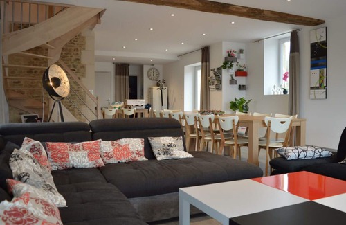 Le Cercueil Cabaña | Gite Le Cercueil, 6 bedrooms, 15 persons