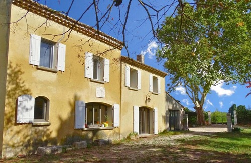 Cabannes Cabaña | Gîte 'Le Gite Au Coin Du Feu' with Private Terrace, Wi-Fi and Air Conditioning