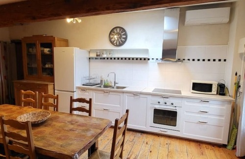 Albigny-sur-Saone Apartamento | Gite le grenier des maraîchers