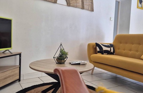 Arles Casa | Le Pigeonnier, casa rural para 5 personas en el corazón del parque natural de la Camarga.