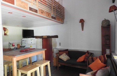 Frontenac Casa | Gite "Le Pressoir" in a quiet location, next to a cycle path.