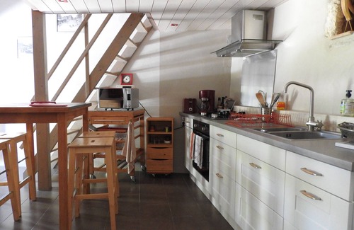 Frontenac Casa | Gite "Le Pressoir" in a quiet location, next to a cycle path.
