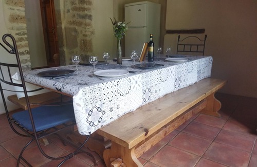 Saint-Chely-du-Tarn Cabaña | Gîte "Les Osiers" Le Pigeonnier sleeps 10, in the heart of the Gorges du Tarn