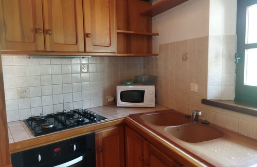 Gorges du Tarn Causses Cabaña | Gite "Les Osiers" sleeps 4 to 10, near river 8km Ste Enimie and Ispagnac.