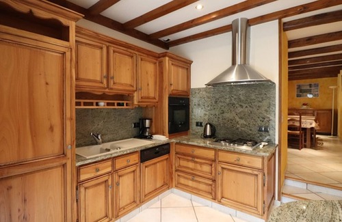 Lieutades Cabaña | Gite Lieutadès, 4 bedrooms, 8 persons