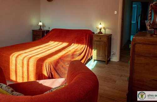 Livinhac-le-Haut Apartamento | Casa rural Livinhac-le-Haut, 2 dormitorios, 6 personas