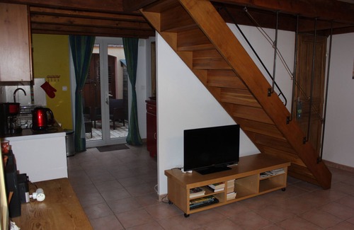 Flayosc Cabaña | Casa rural situada en una guardería, muy tranquila y plantada con gran piscina privada.
