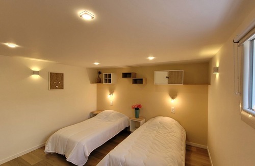 Saint-Remy-la-Varenne Casa | Gite Loire and Spa, Le Maoza