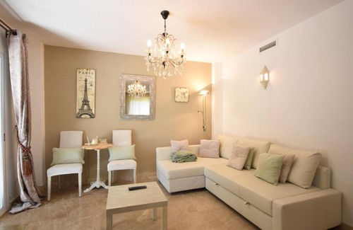 Marbella Cabaña | Gite Marbella-Nueva Andalucía, 3 bedrooms, 5 persons