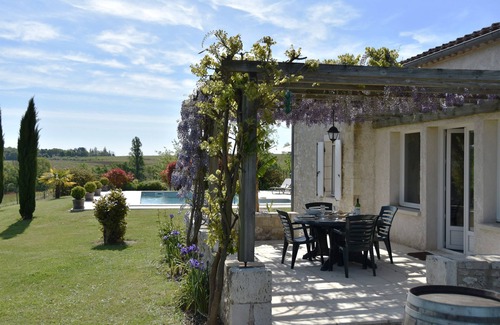 Pellegrue Cabaña | Casa rural en un viñedo cerca de Burdeos, Saint-Emilion y Bergerac