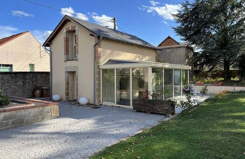 Montmarault Cabaña | Gite Montmarault, 1 bedroom, 2 persons