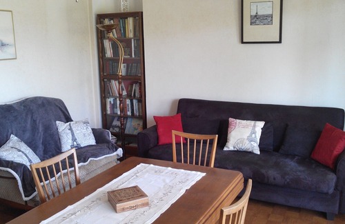 Availles-Limouzine Casa | Casa rural de toda la casa IRIS sobre un terreno de 8000 m2.